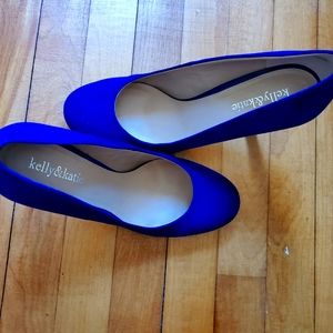 Kelly and Katie Pump